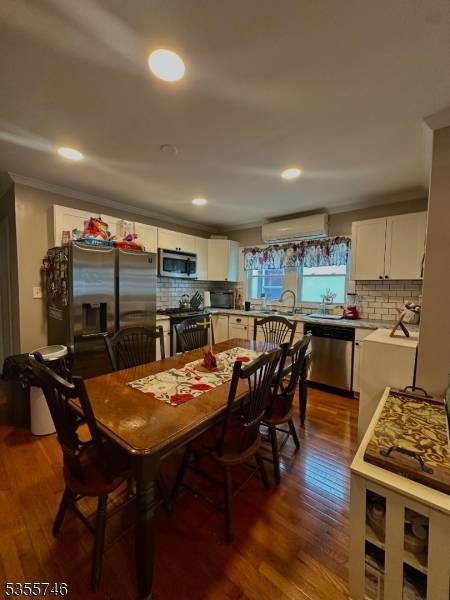 North Plainfield Boro, NJ 07060,610 Somerset St