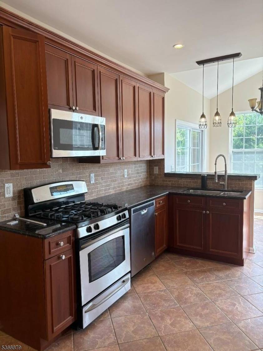 Mount Olive Twp., NJ 07840,312 Winding Hill Dr