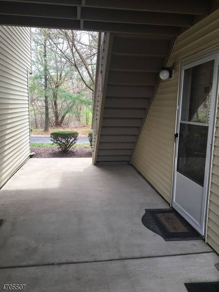 20-301 Delar Pky, Franklin Twp., NJ 08823