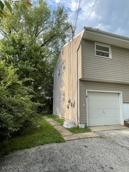 Newton Town, NJ 07860,6 Paterson Pl