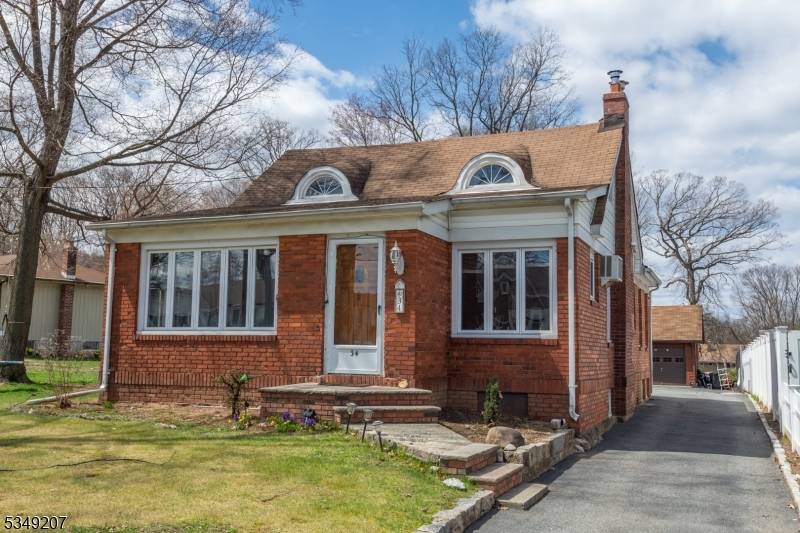 Cedar Grove Twp., NJ 07009,34 Center Ave