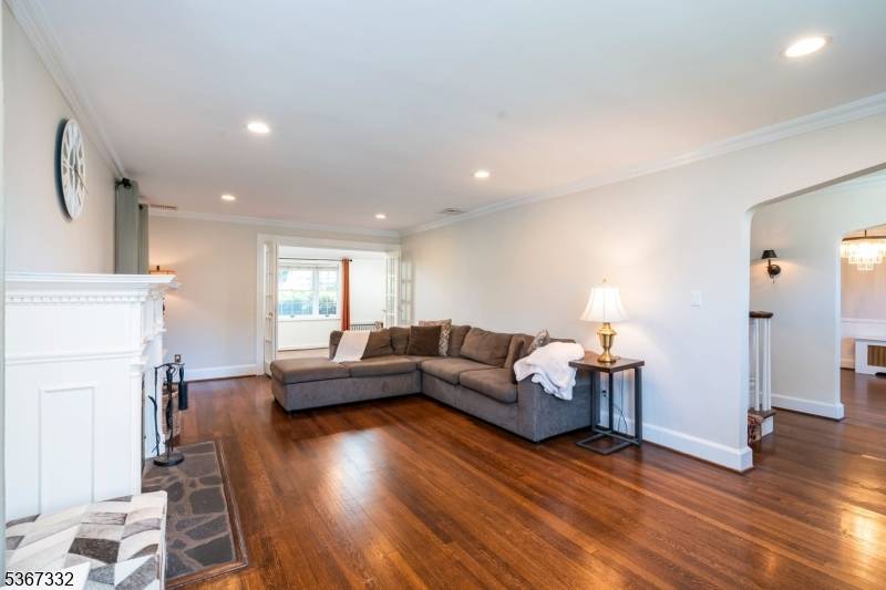 Millburn Twp., NJ 07078,71 Wellington Ave