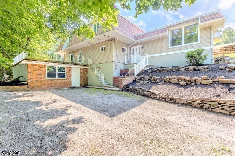 13 Wawayanda Rd, Vernon Twp., NJ 07422