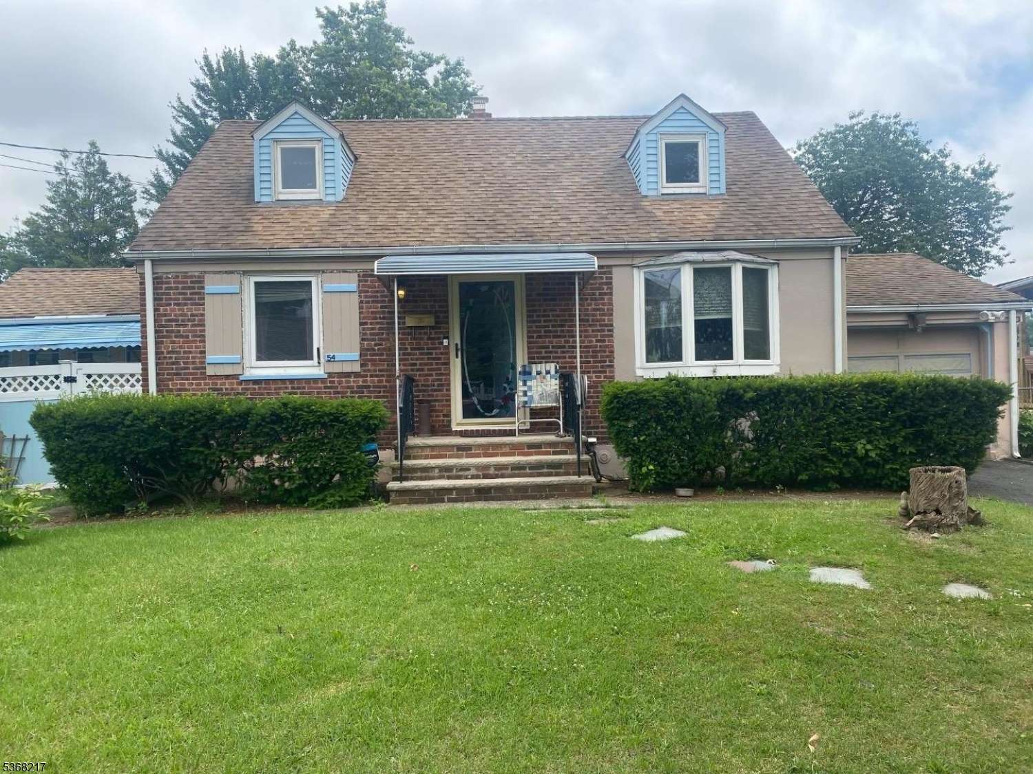 54 Heather Ln, Roselle Boro, NJ 07203