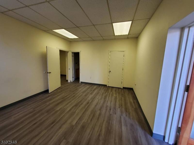 Denville Twp., NJ 07834,124 E Main St