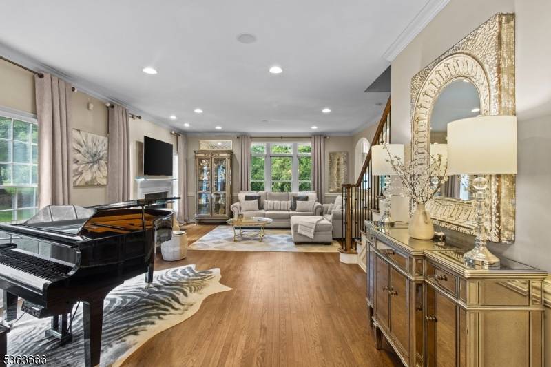 Cedar Grove Twp., NJ 07009,1 Chestnut Ct