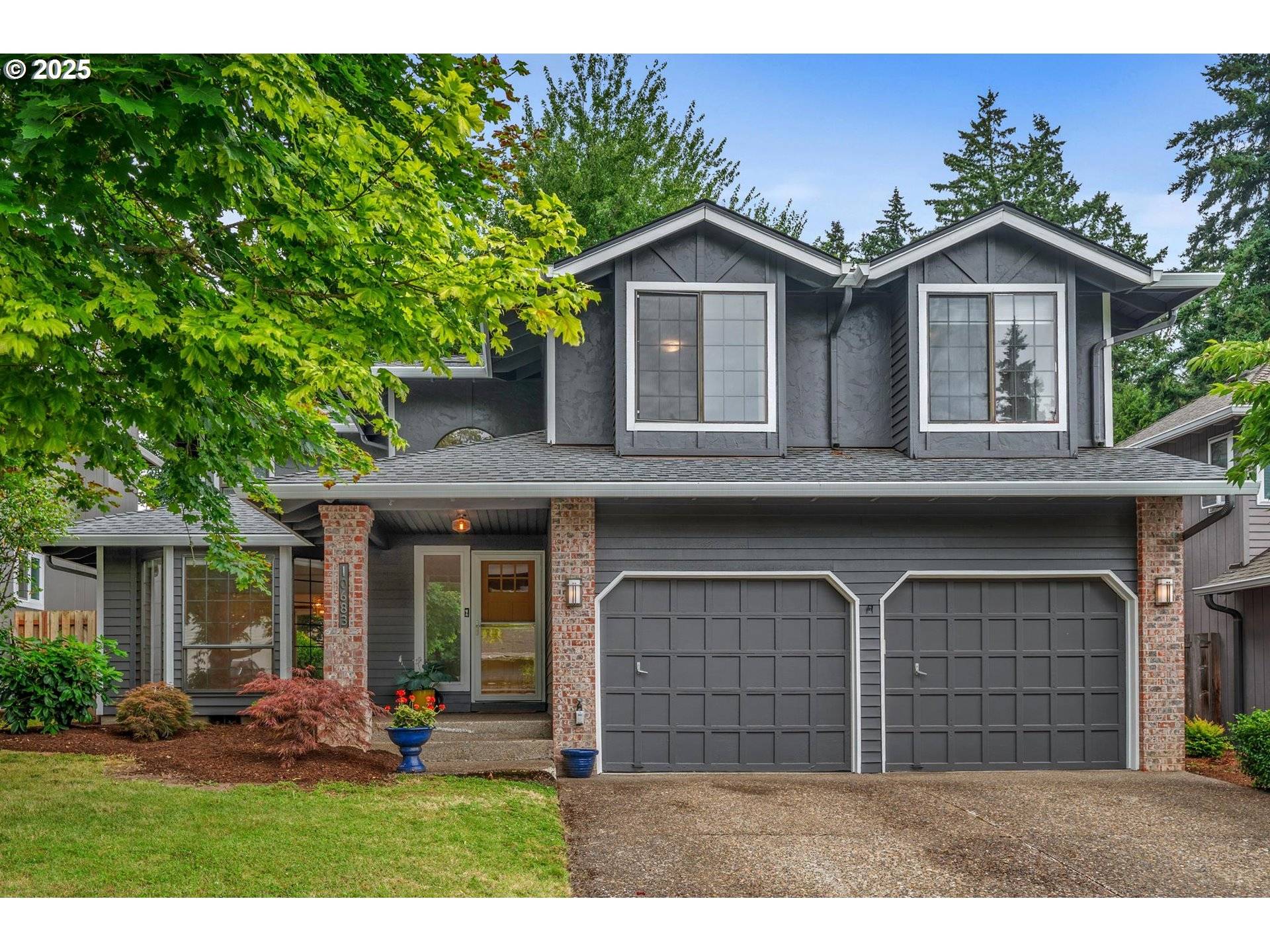 10683 SW RIVER DR, Portland, OR 97224