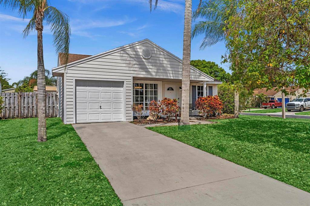 Boynton Beach, FL 33472,8727 Spring Valley Dr