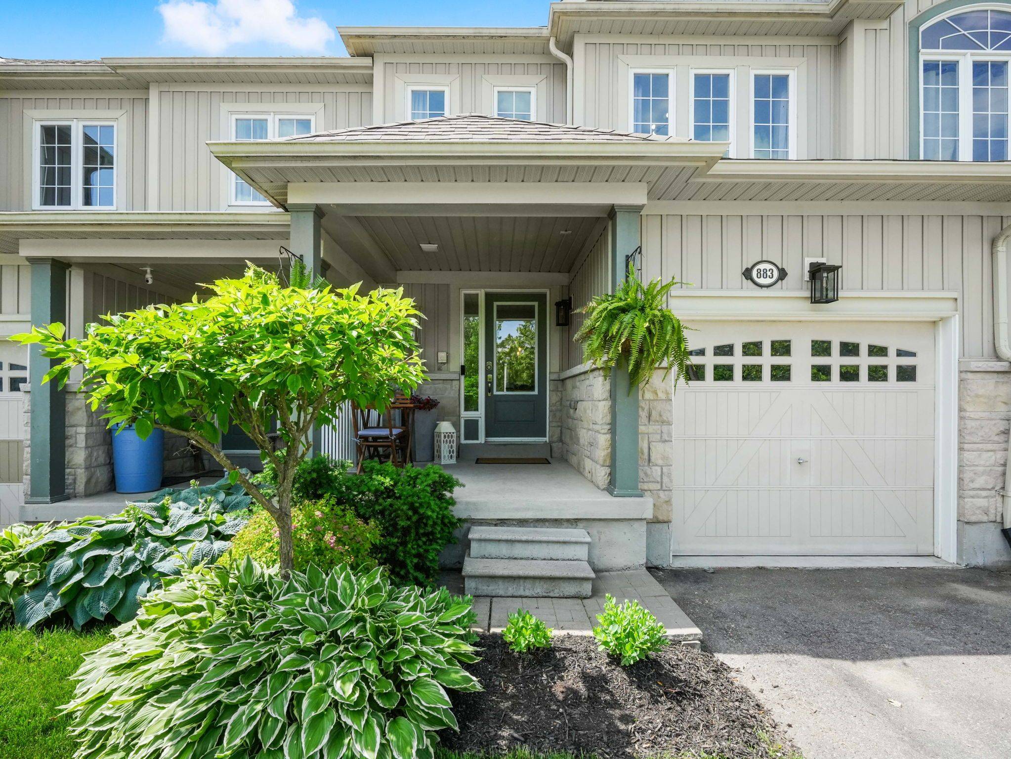 Shelburne, ON L9V 3V1,883 Cook CRES