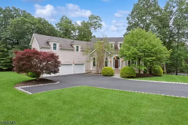 North Brunswick Twp., NJ 08902,7 Pershing Ct