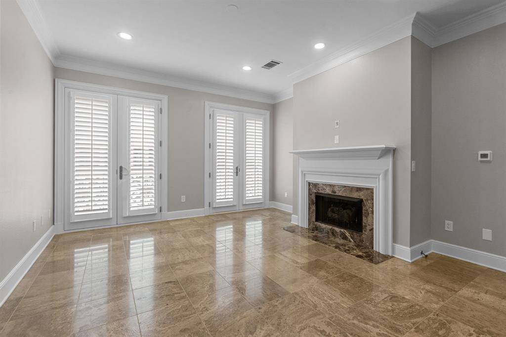 Dallas, TX 75219,4240 Prescott Avenue #4E