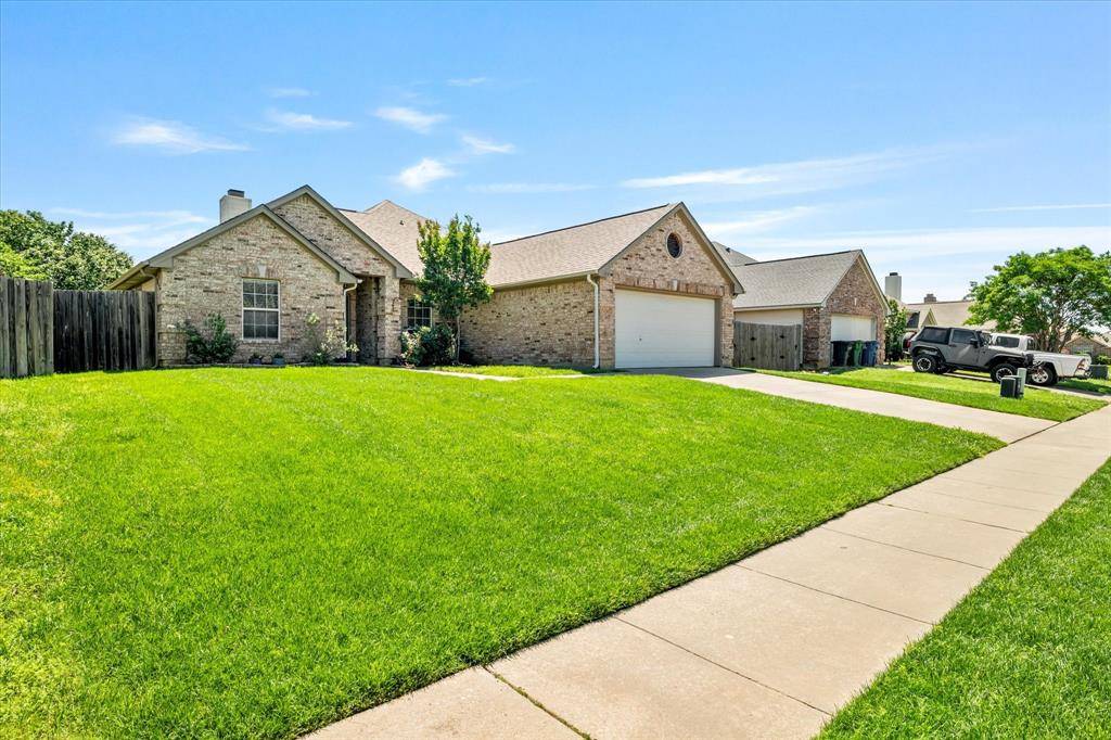 Aubrey, TX 76227,817 Countryside Drive