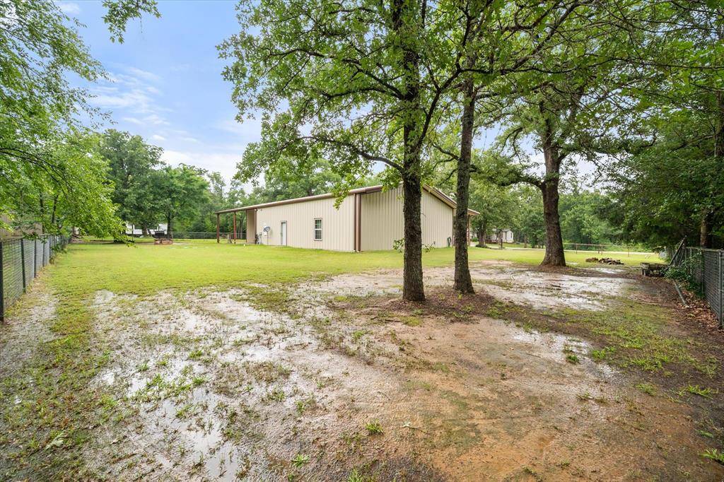 Streetman, TX 75859,115 Maiden Lane