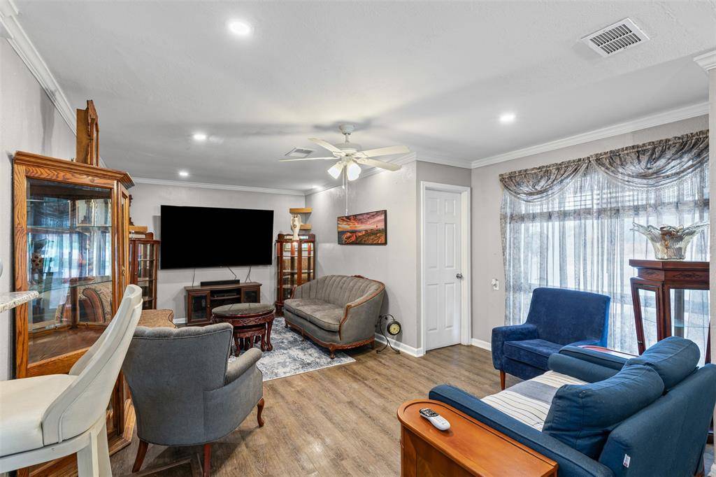 Fort Worth, TX 76135,6301 Shadydell Drive