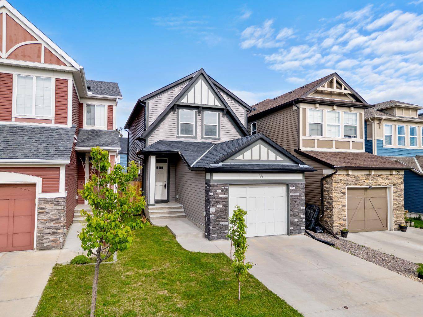 Calgary, AB T2X 0Y9,54 Legacy Close SE