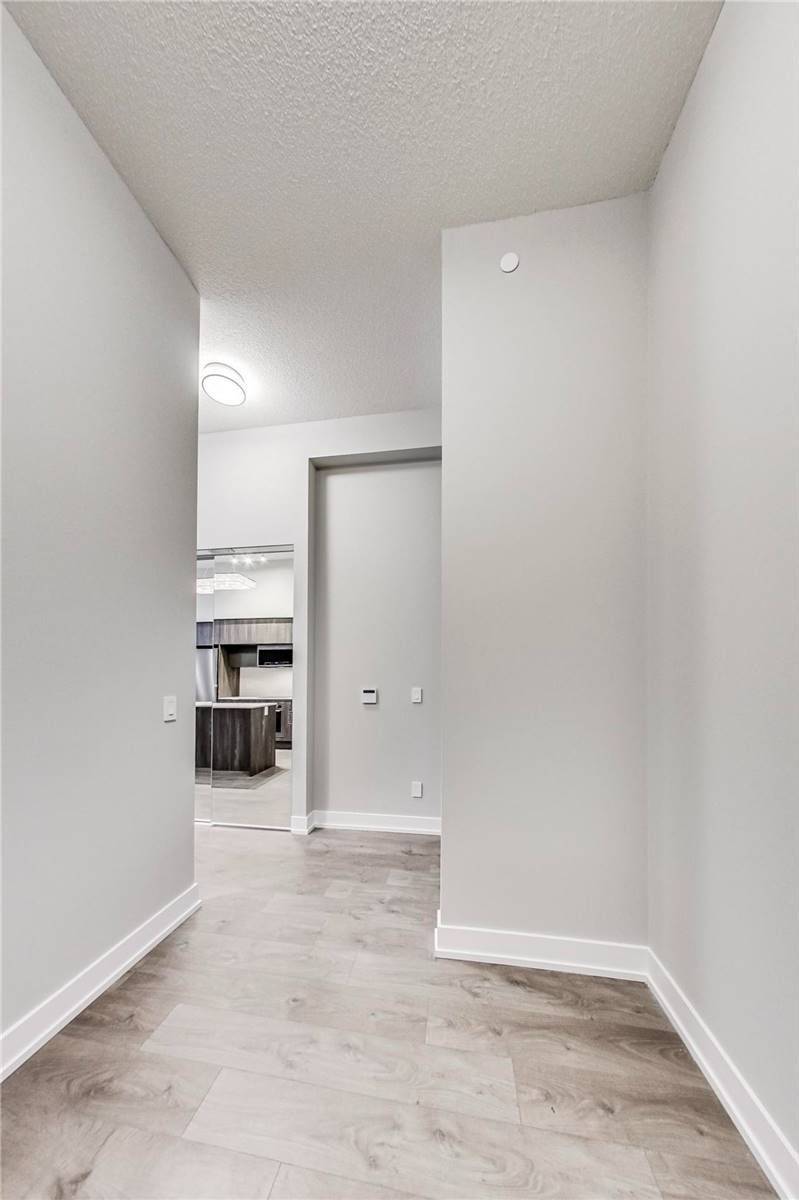 Toronto C15, ON M2J 2A8,25 Adra Grado WAY #247