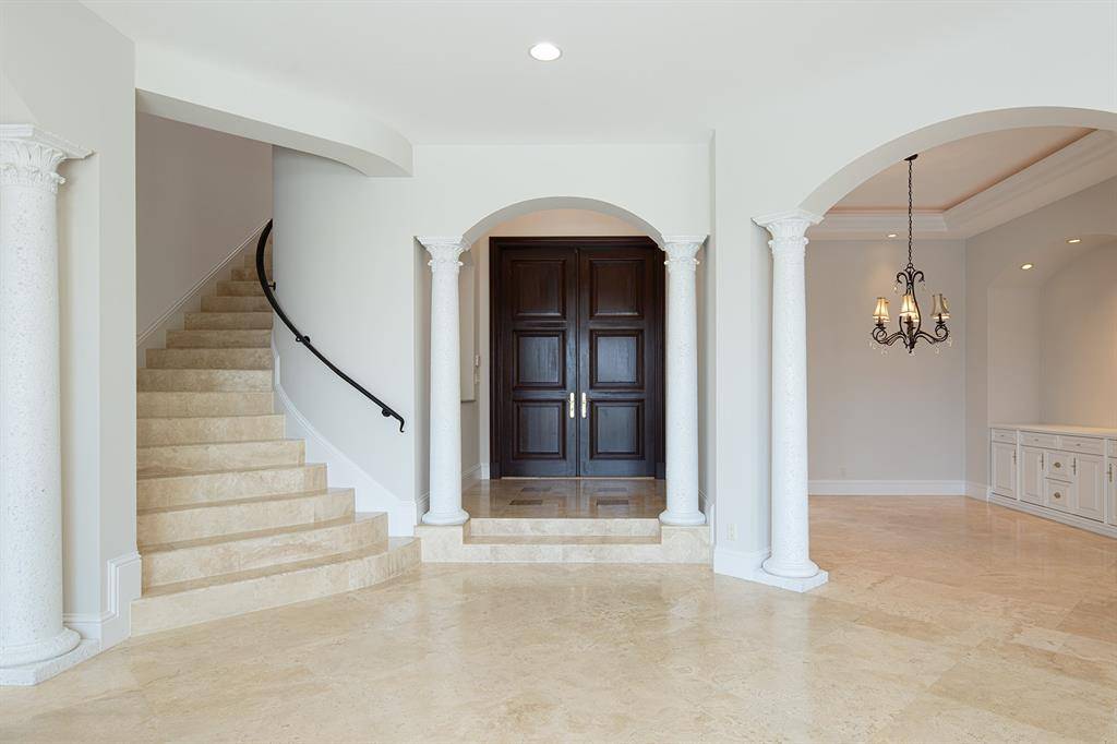 Boca Raton, FL 33432,[StreetName,UnitNumber,StreetNumber,StreetDirPrefix]