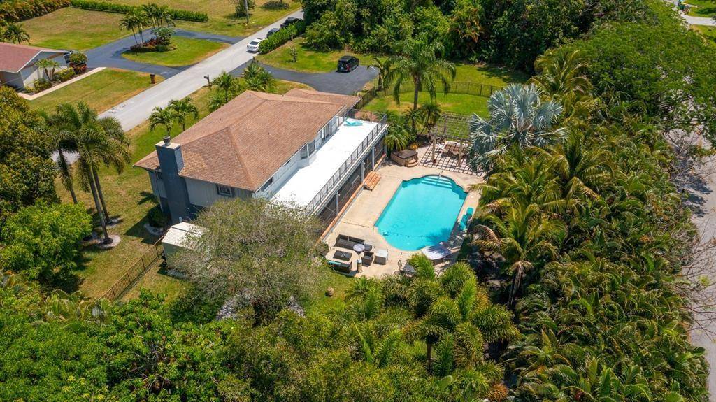 Plantation, FL 33325,[StreetName,UnitNumber,StreetNumber,StreetDirPrefix]