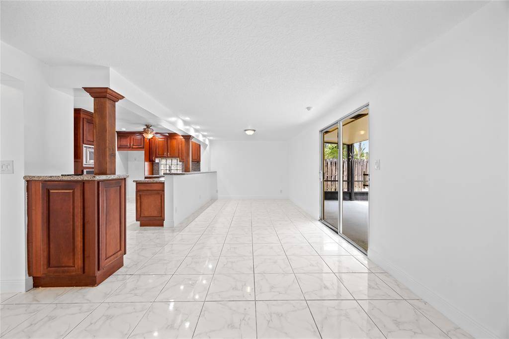 Oakland Park, FL 33309,[StreetName,UnitNumber,StreetNumber,StreetDirPrefix]
