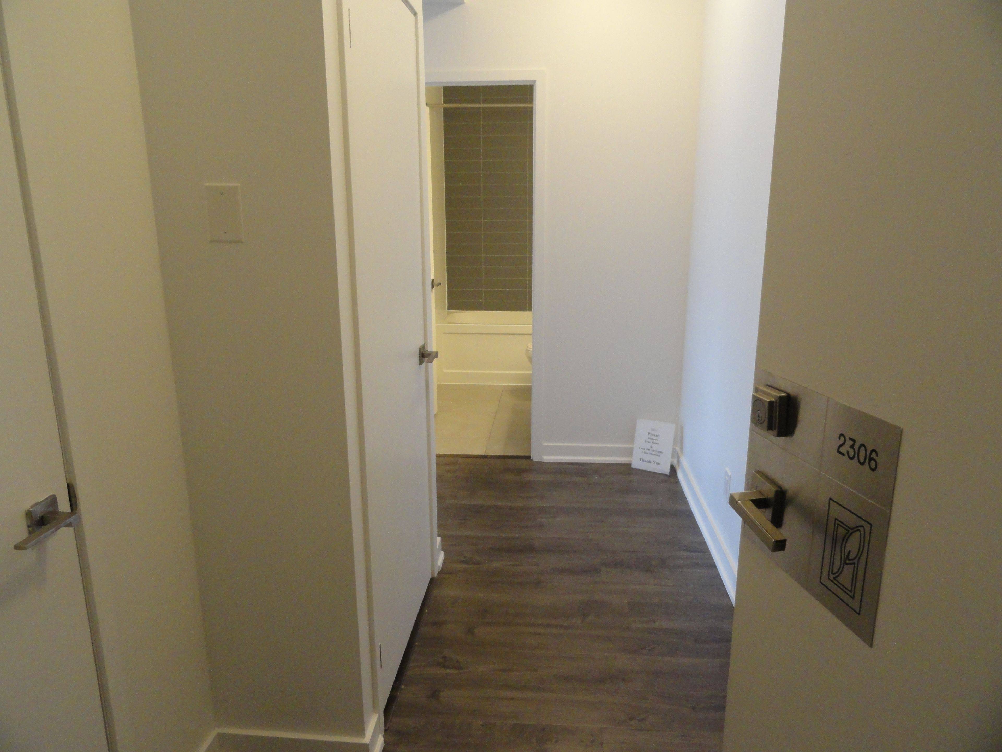 Mississauga, ON L5B 0J7,4011 Brickstone Mews ##2306