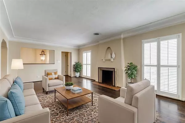 4543 Fairway Avenue, Highland Park, TX 75219
