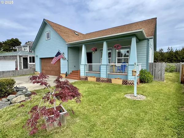 2927 Ruby CT, Bandon, OR 97411