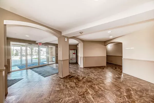 Calgary, AB T3K0M1,60 Panatella ST Northwest #1125