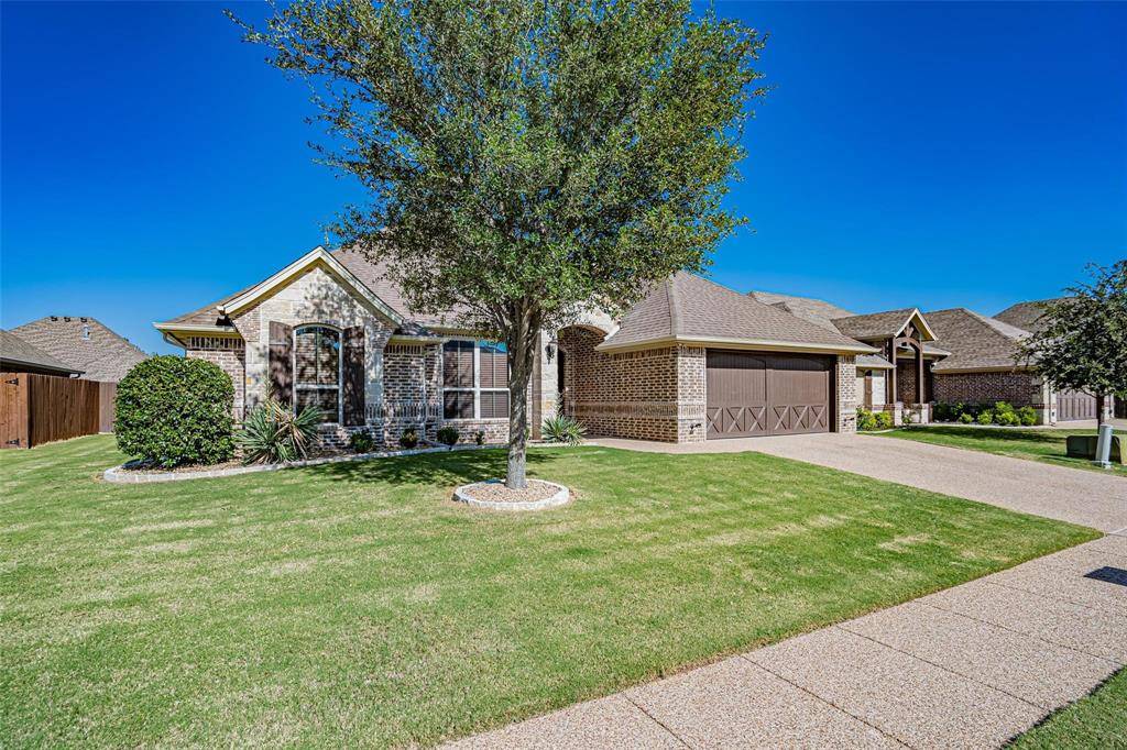Granbury, TX 76048,917 Joshua Court