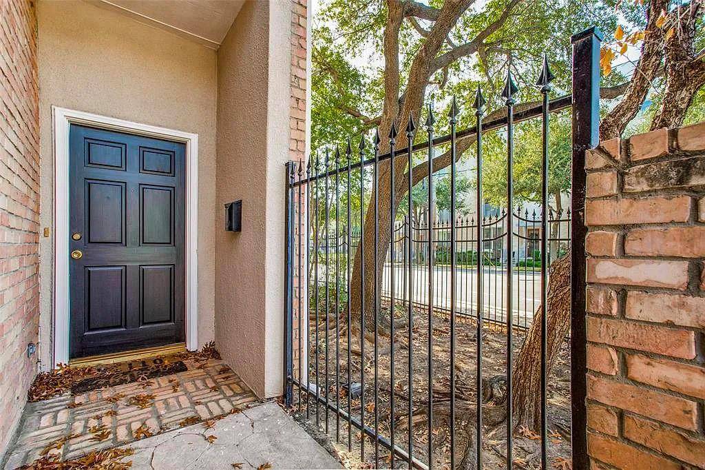 Dallas, TX 75206,5720 La Vista Drive