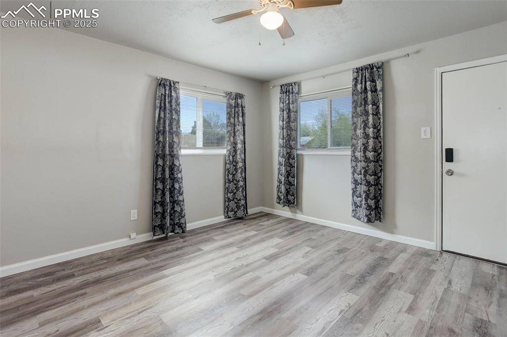 Colorado Springs, CO 80907,911 E 2nd ST