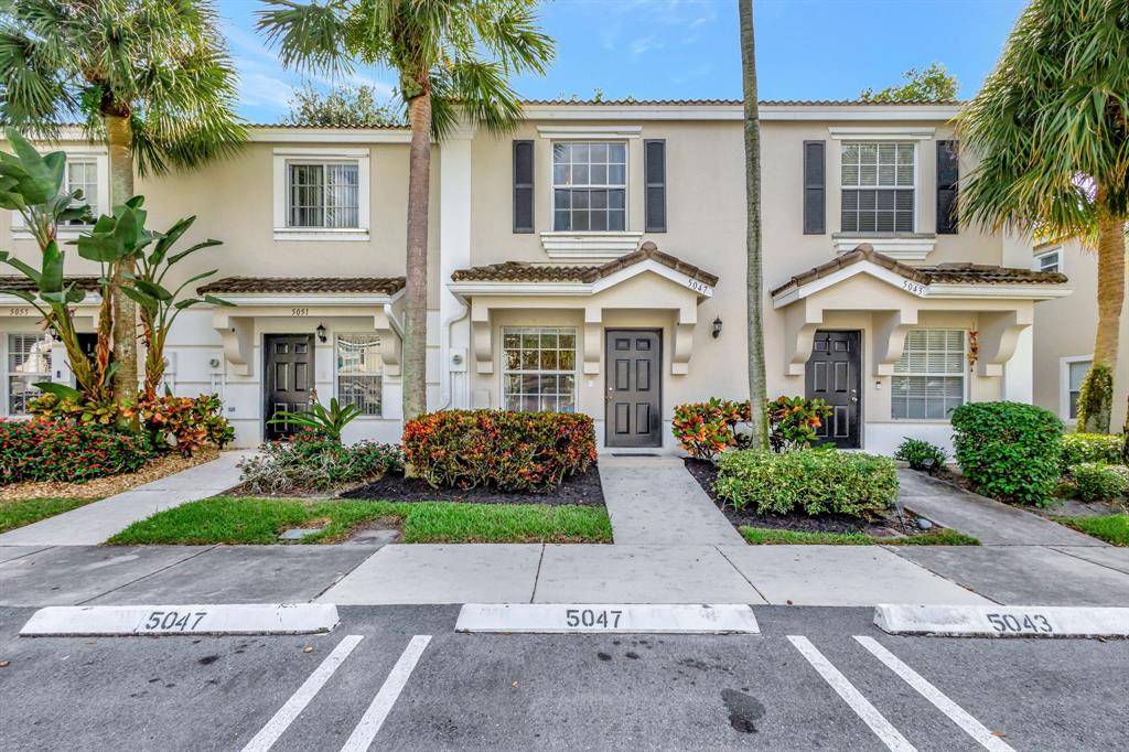 [StreetName, UnitNumber, StreetNumber, StreetDirPrefix], West Palm Beach, FL 33417