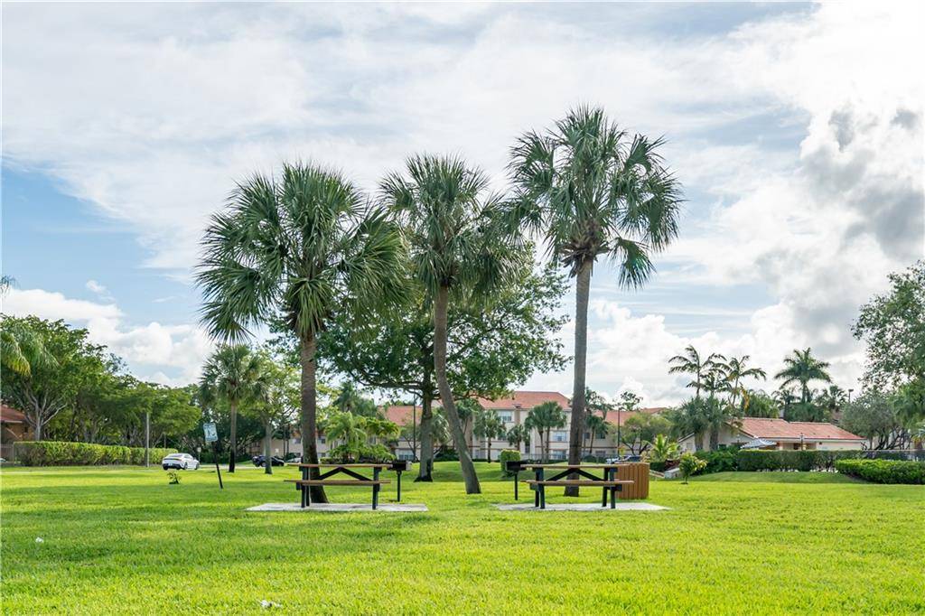 Pompano Beach, FL 33063,[StreetName,UnitNumber,StreetNumber,StreetDirPrefix]