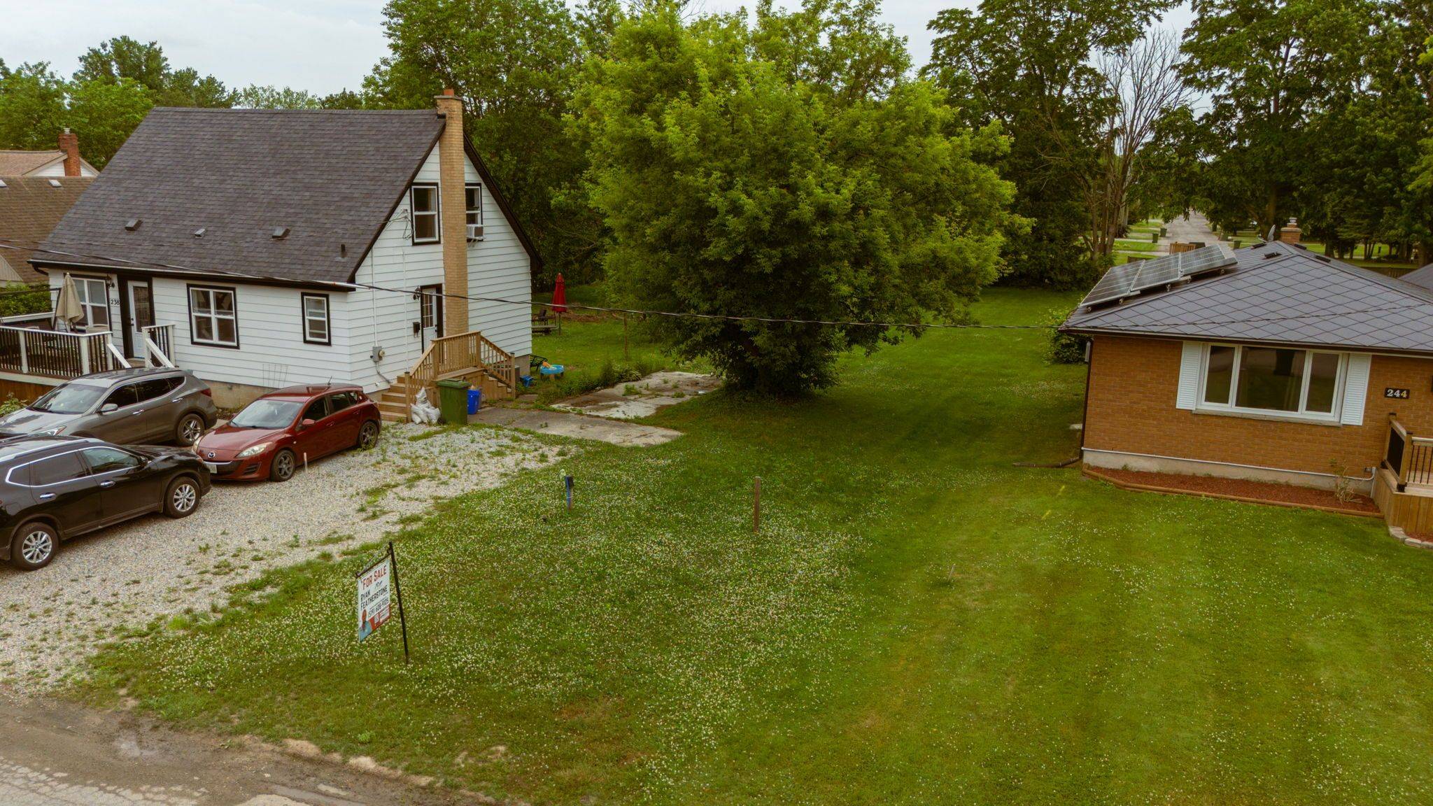 St. Thomas, ON N5P 3B8,242 Alma ST