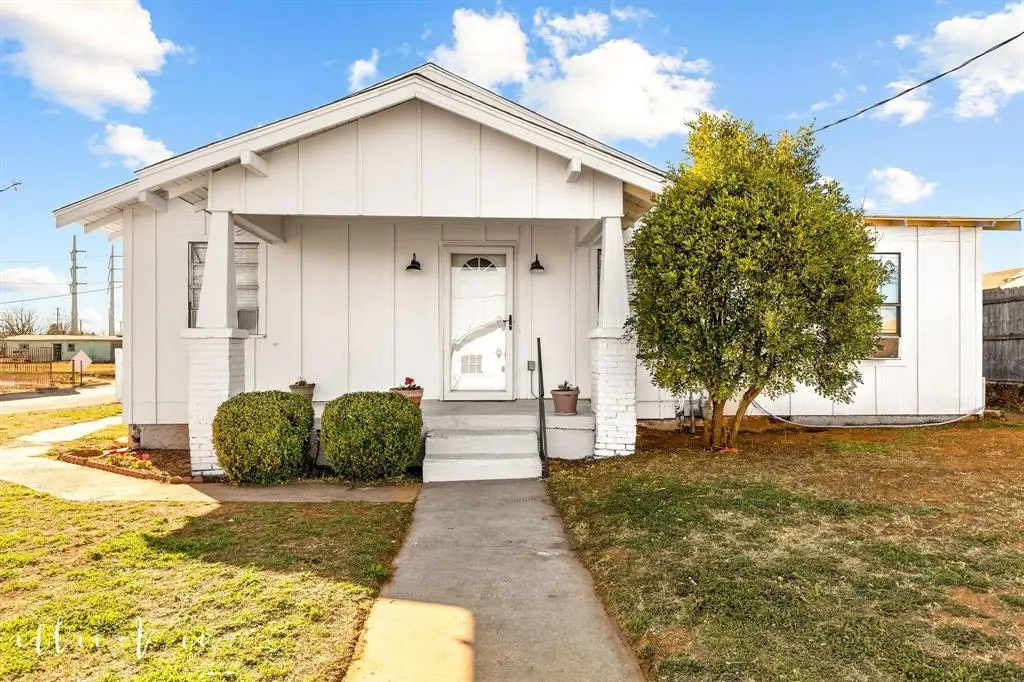 Sweetwater, TX 79556,714 Sam Houston Street