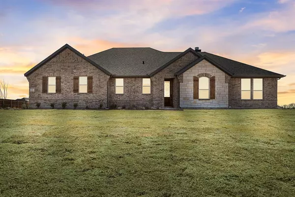 2 Louis Road,  Sherman,  TX 75090