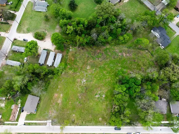 Terrell, TX 75160,000 Boone Street
