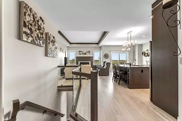 Red Deer, AB T4R0N5,18 Veer PL