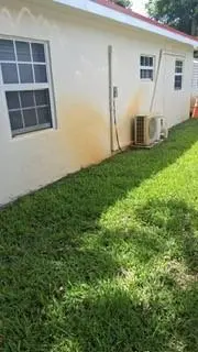 Hollywood, FL 33023,5620 Monroe St