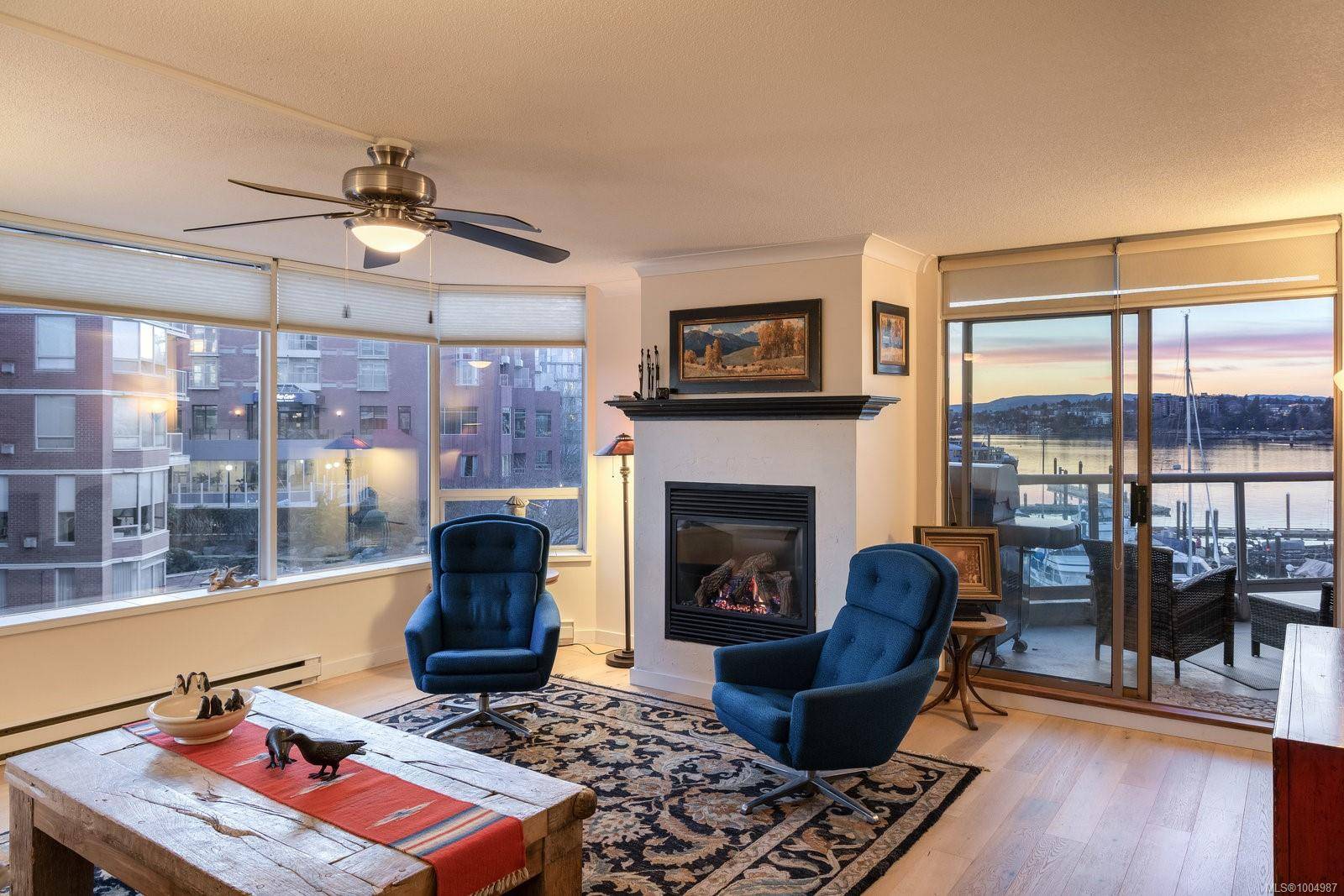 Victoria, BC V8V 4Y1,636 Montreal St #301