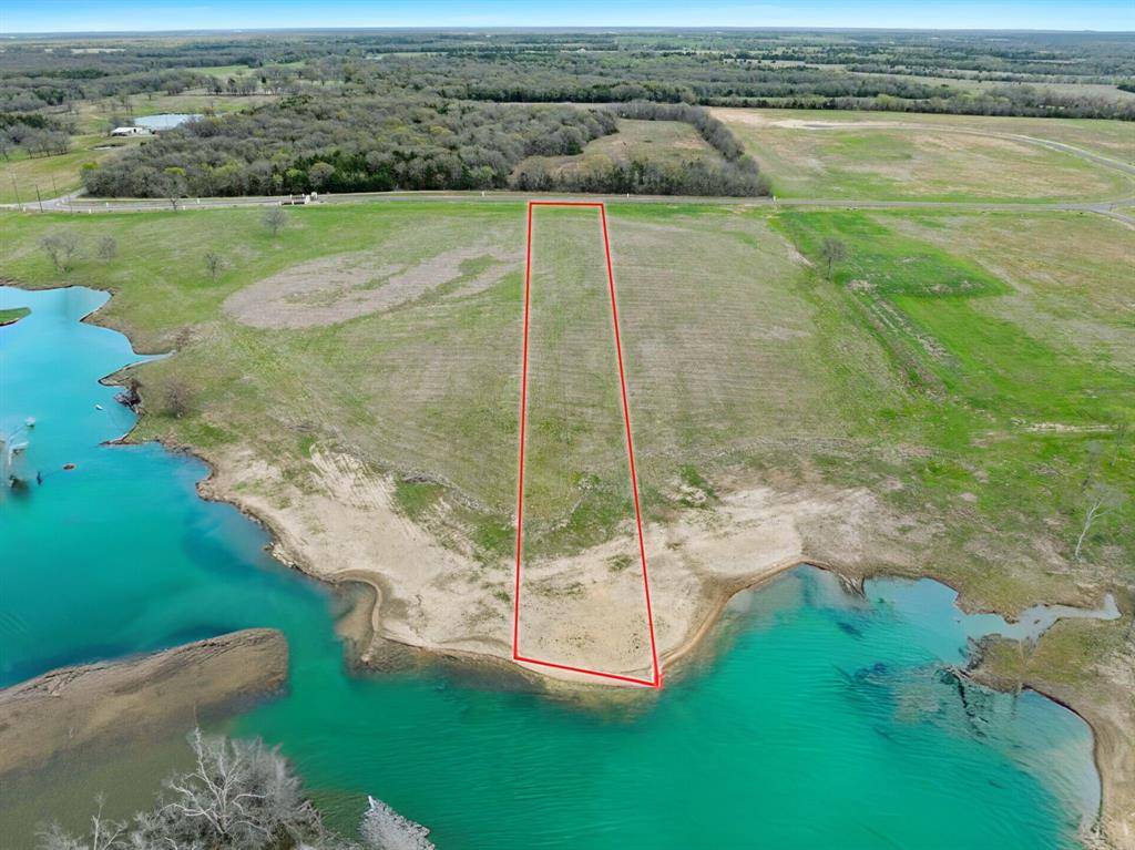 Honey Grove, TX 75446,376 Shores Drive