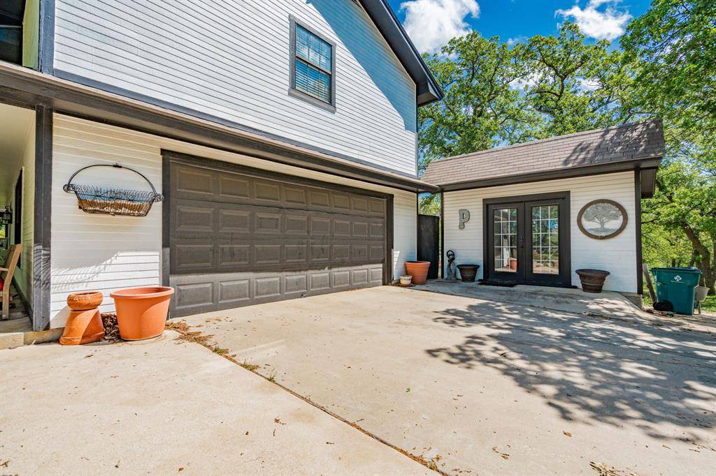 Paradise, TX 76073,942 County Road 3355