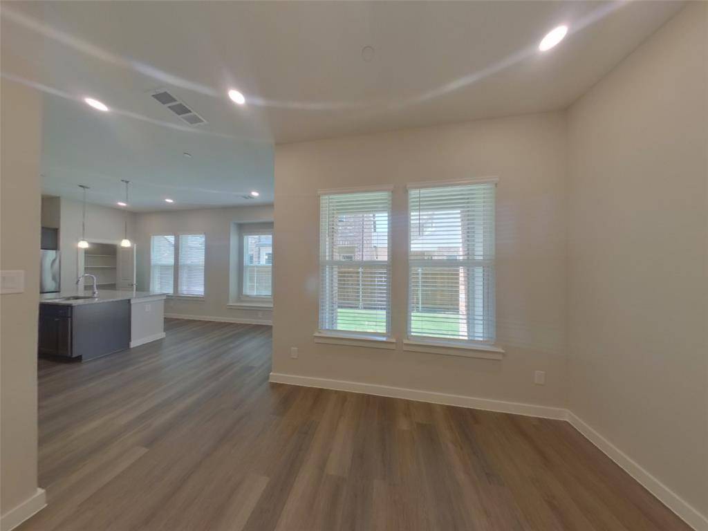Saginaw, TX 76179,209 Mansfield Court