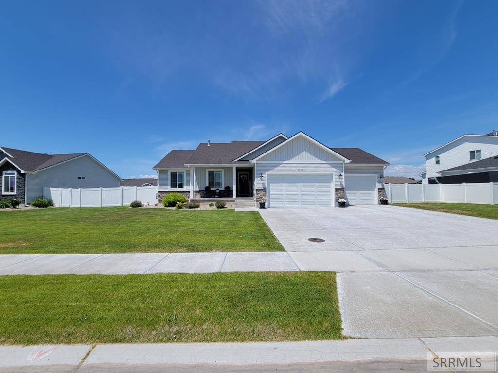 3965 N Barcelona Ave, Idaho Falls, ID 83401