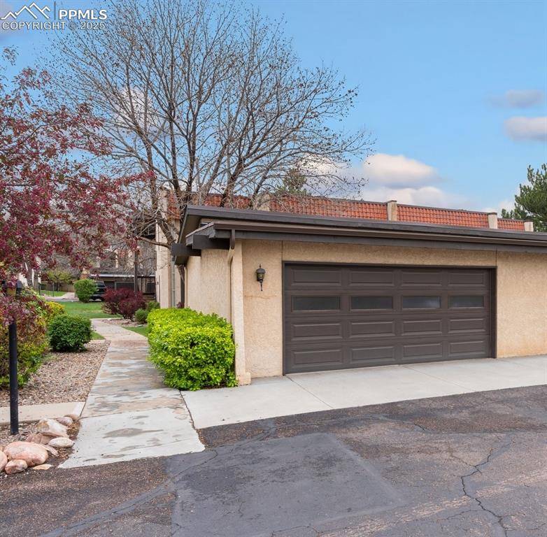 Colorado Springs, CO 80906,3109 Broadmoor Valley RD #D