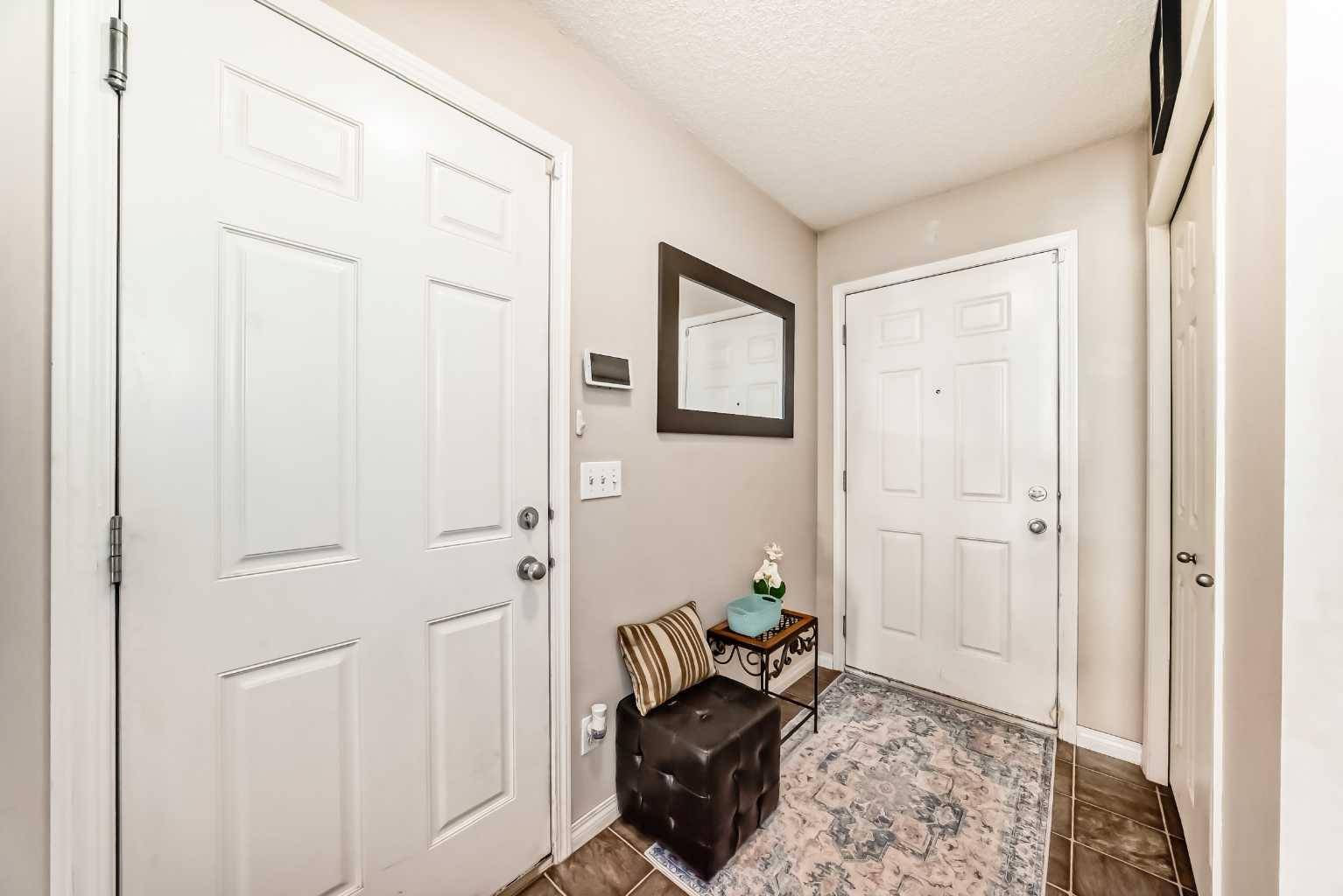 Calgary, AB T2Z 4T3,188 Copperfield LN SE
