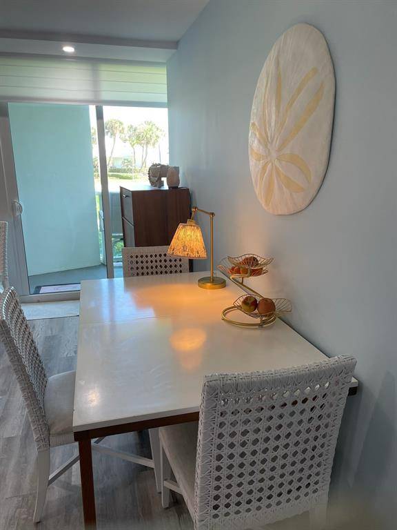 Deerfield Beach, FL 33441,[StreetName,UnitNumber,StreetNumber,StreetDirPrefix]
