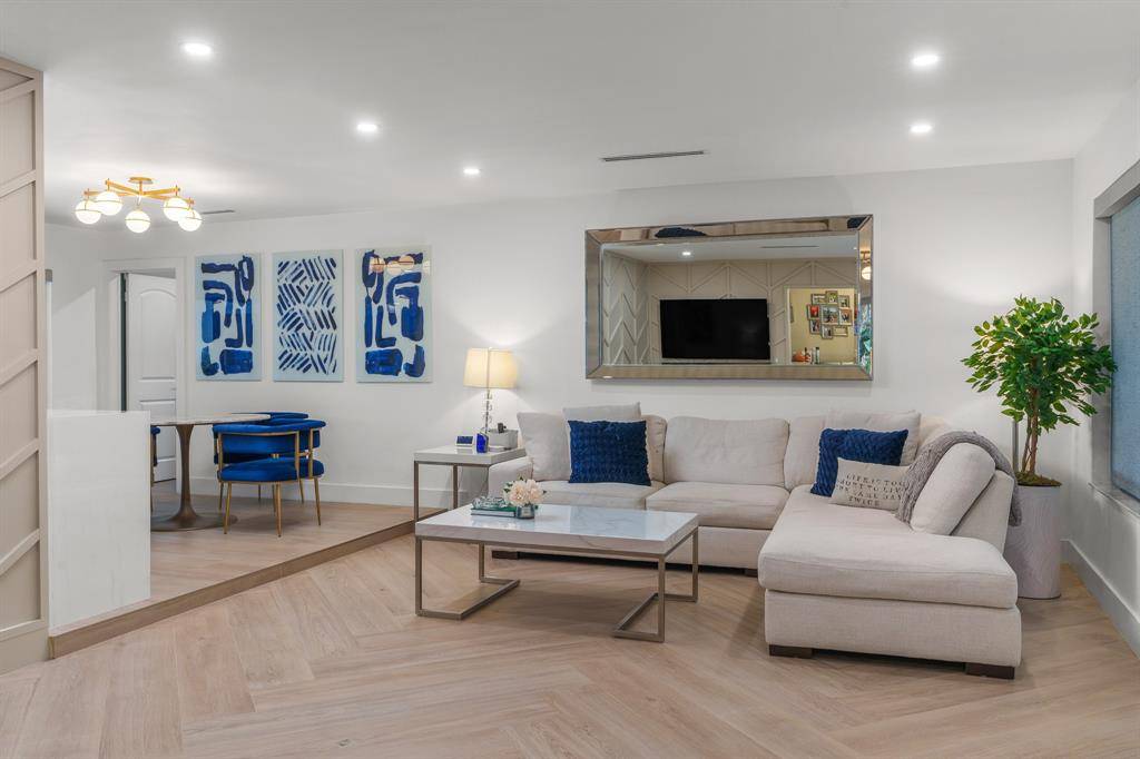 Boca Raton, FL 33486,[StreetName,UnitNumber,StreetNumber,StreetDirPrefix]