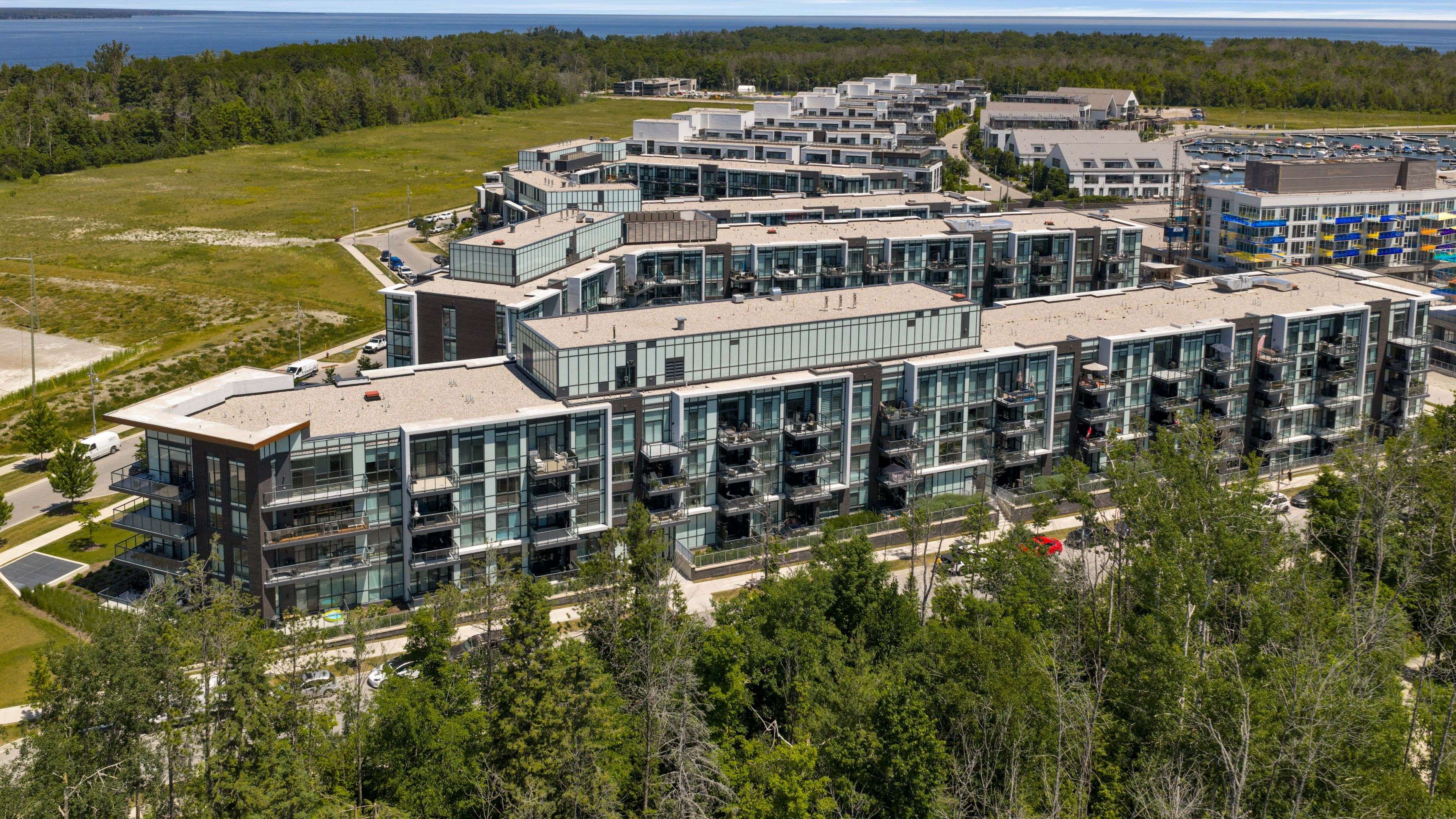 415 Sea Ray AVE #247, Innisfil, ON L9S 0R5