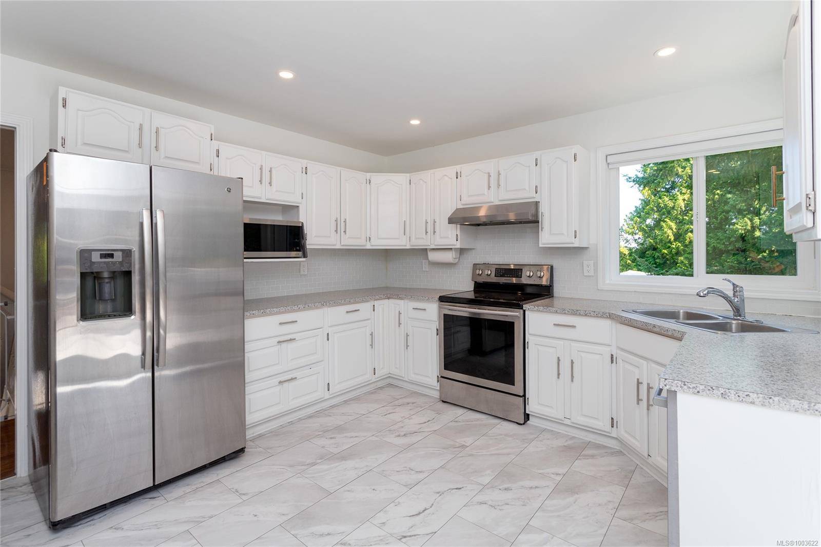 North Saanich, BC V8L 4Z1,1661 Barrett Dr