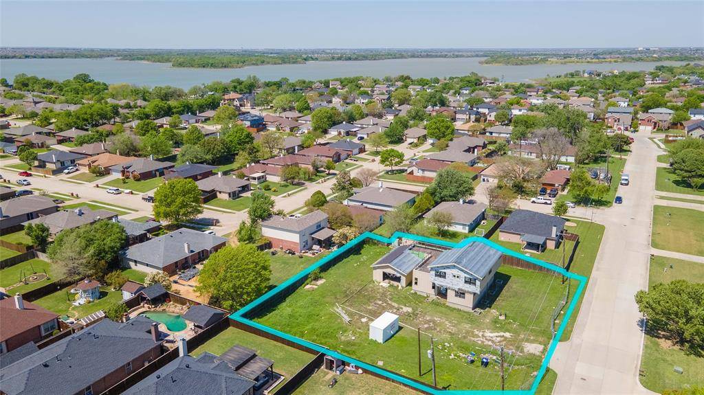 Little Elm, TX 75068,122 Hillside Beach Drive